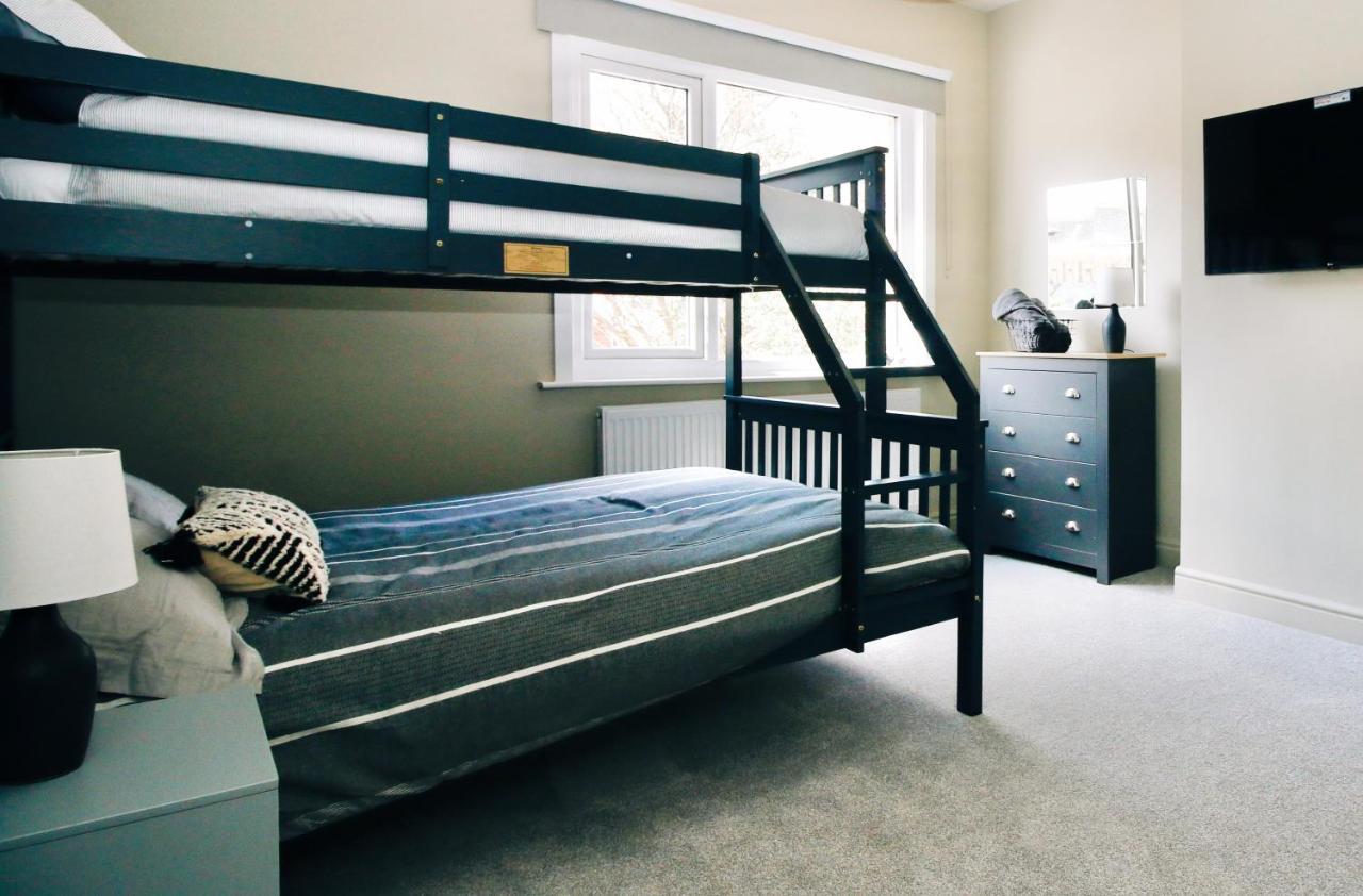 Xxhot Tubxx 4Bed Semi, Sleeps 8, 2 Bathrooms Blackpool Exterior photo